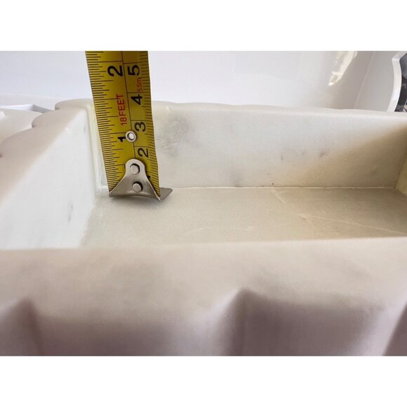 Marble Alabaster Fluted Vanity Jewelry Trinket Box 7 x 5 x 3 Gold Handle - Picture 8 of 9